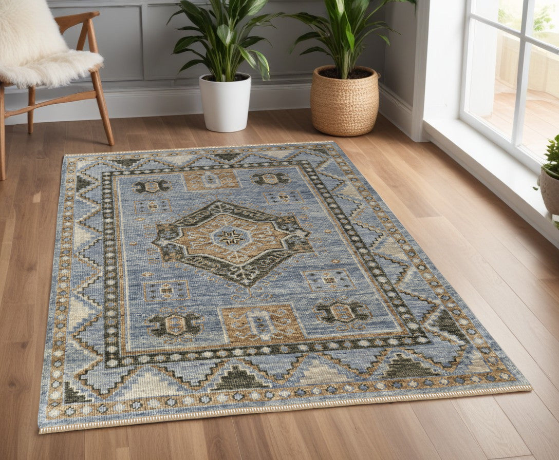 4 x 6 Ivory Tan & Blue Wool Oriental Hand Knotted Rug With Fringe
