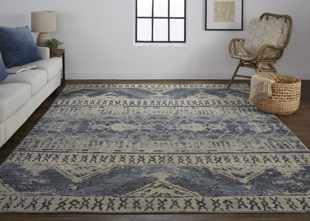 8 x 10 Gray Blue & Ivory Wool Floral Hand Knotted Rug