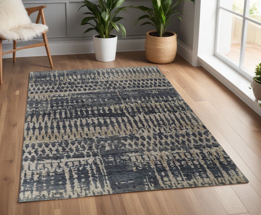 4 x 6 Blue Gray & Tan Wool Hand Knotted Rug