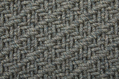 8 x 10 Green Hand Woven Rug