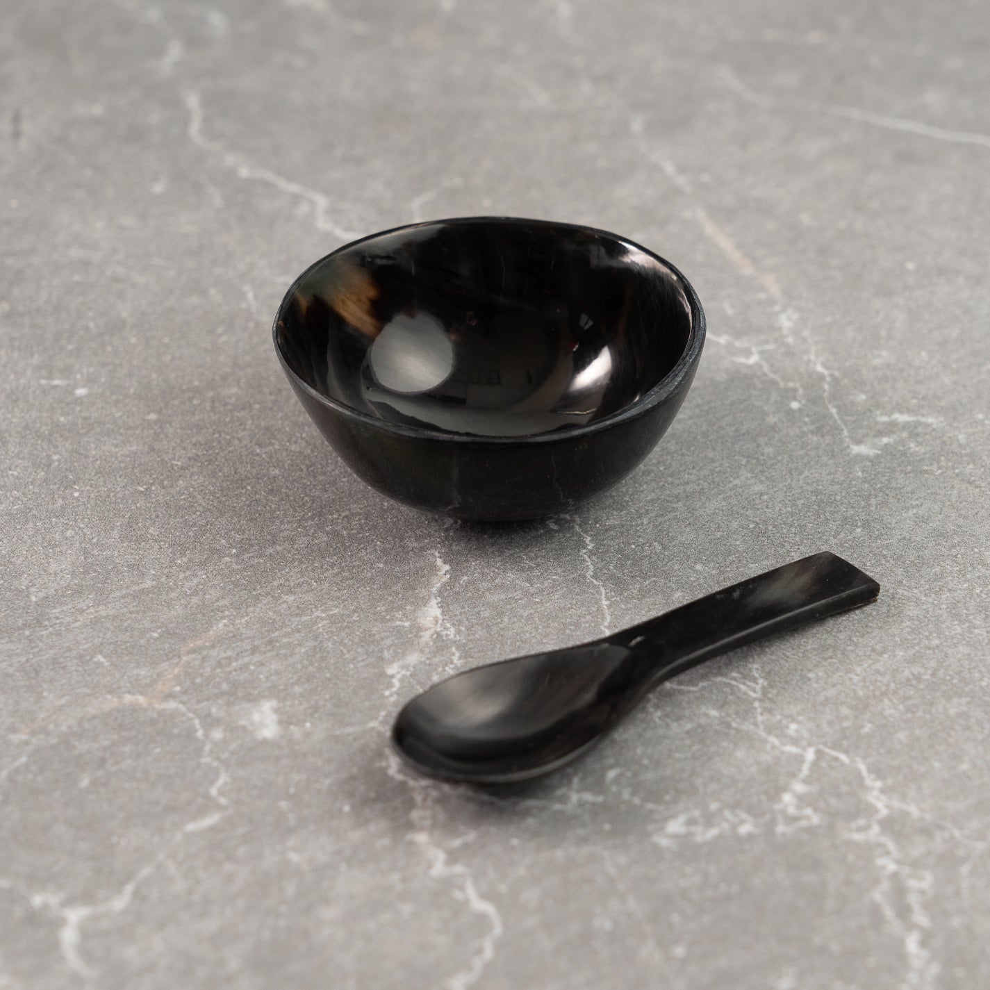Black Horn Round Candy or Nut Bowl w/ Mini Spoon