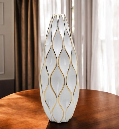 White & Gold Ceramic Geometric Wavy Table Vase