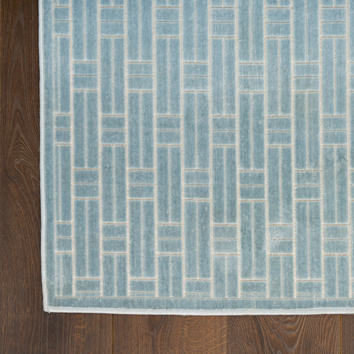 Nourison Charm Blue & Ivory Pet Friendly Machine Washable Rug - Corner