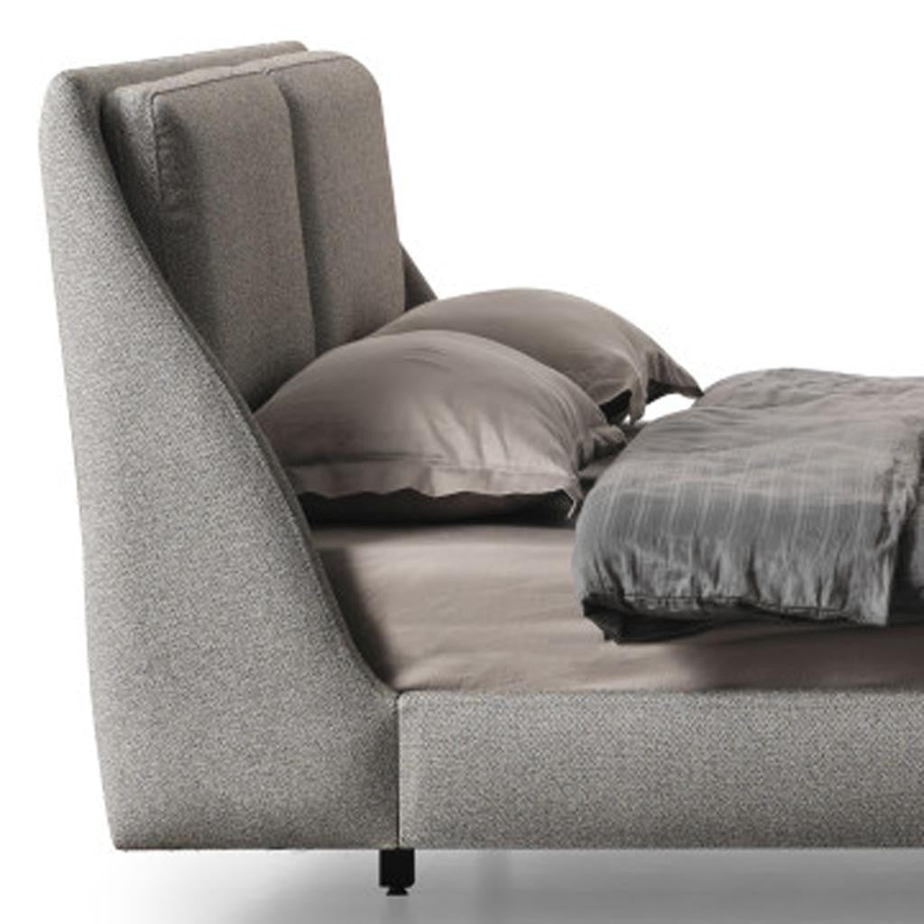Gray Linen Upholstered Queen Bed