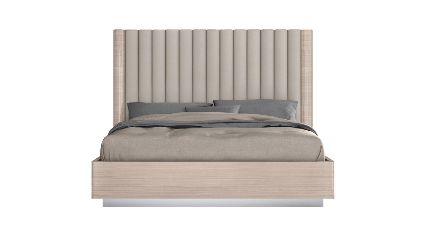 Beige Ribbed Texture Wood & Tufted Linen Blend Upholstered Queen Bed