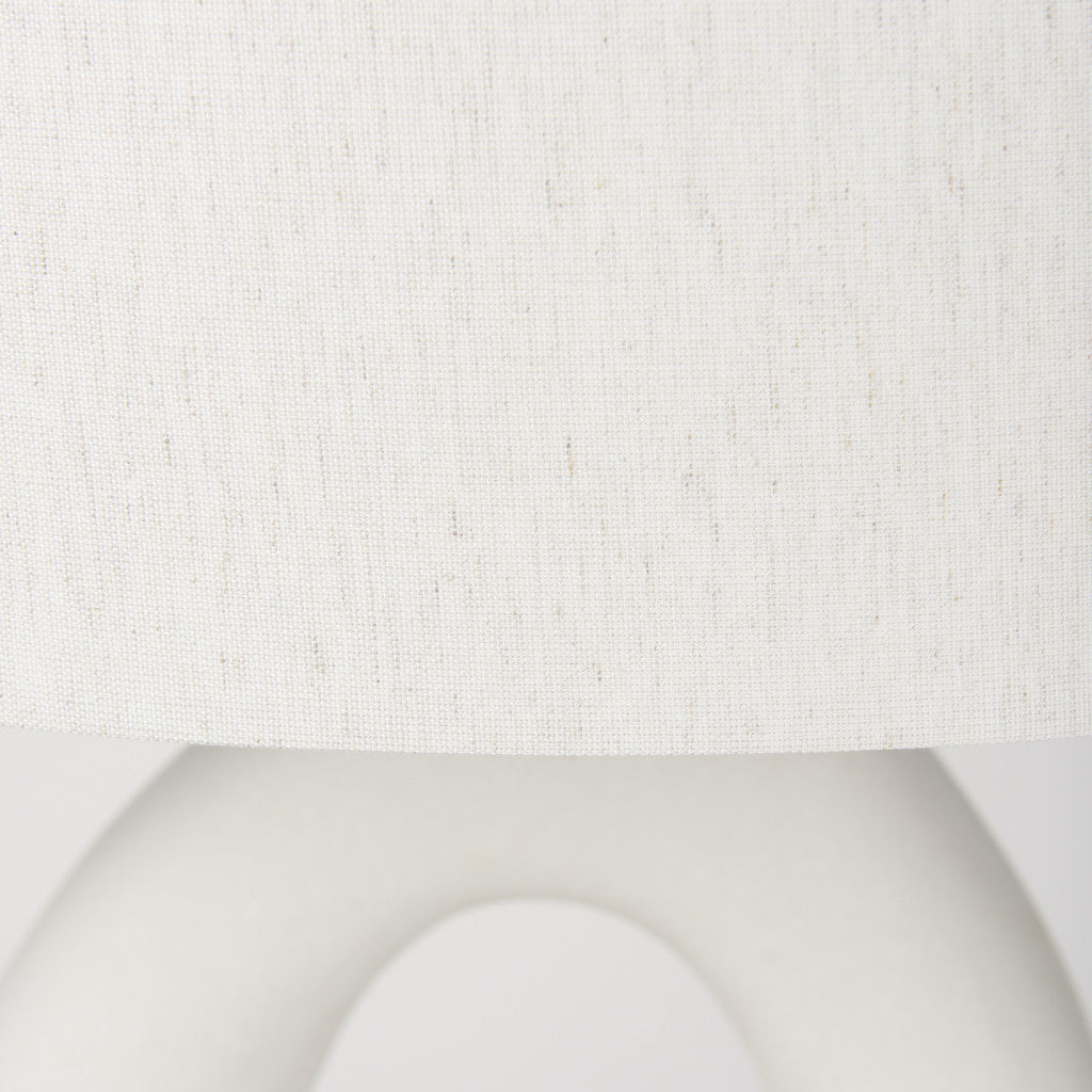 White Novelty Table Lamp w/ Drum Shade