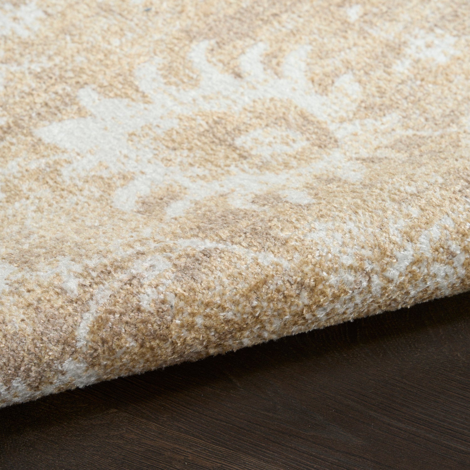 Nourison Astra Ivory & Gold Pet Friendly Machine Washable Rug - Texture
