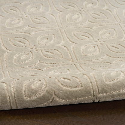 Nourison Charm Silver & Ivory Pet Friendly Machine Washable Rug - Texture