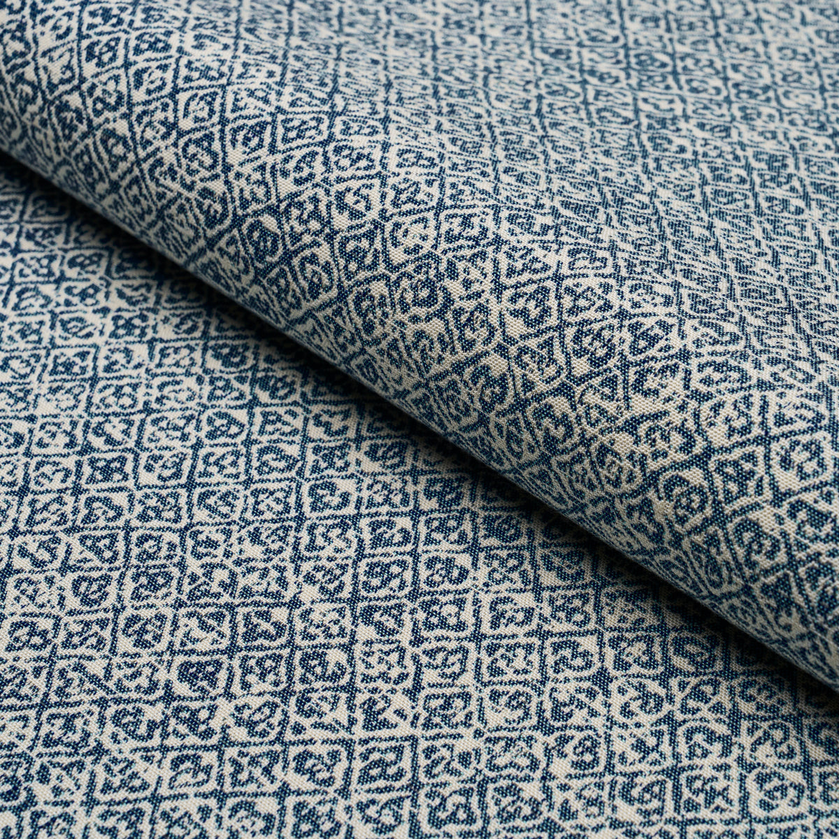 Sarong Weave Pillow in Indigo Blue