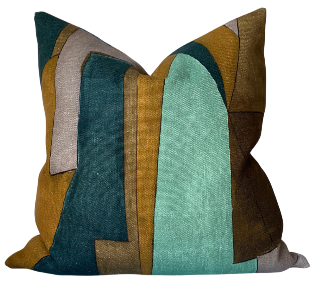 District Pillow in Tobacco
