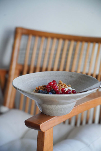 Handmade Stoneware Straw Hat Shape Plates "Concrete"