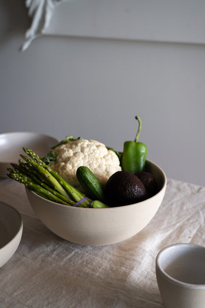 Stoneware Large Fruit Bowl with Transparent Glaze