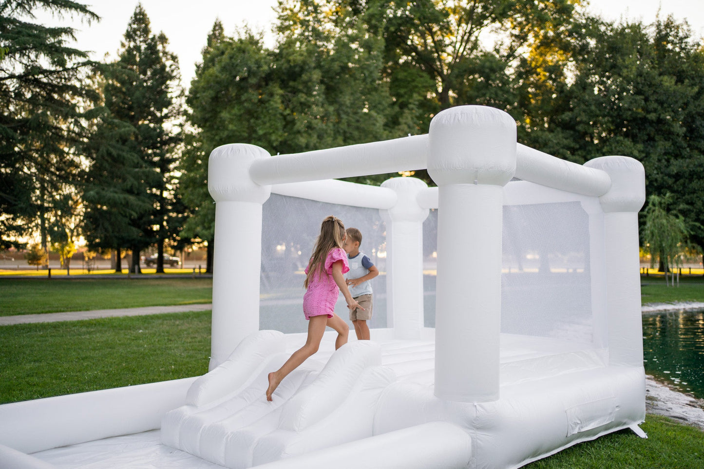 Mini Marcos Bounce House w/ Ball Pit Combo - White