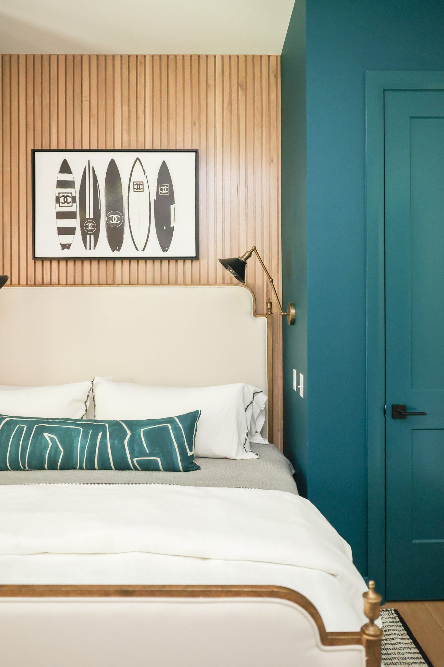 Graffito Pillow in Teal Pearl
