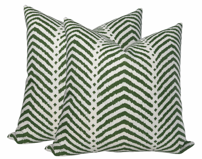 La Jolla Pillow in Verde Green