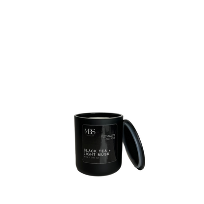 Black Tea + Light Musk Candle