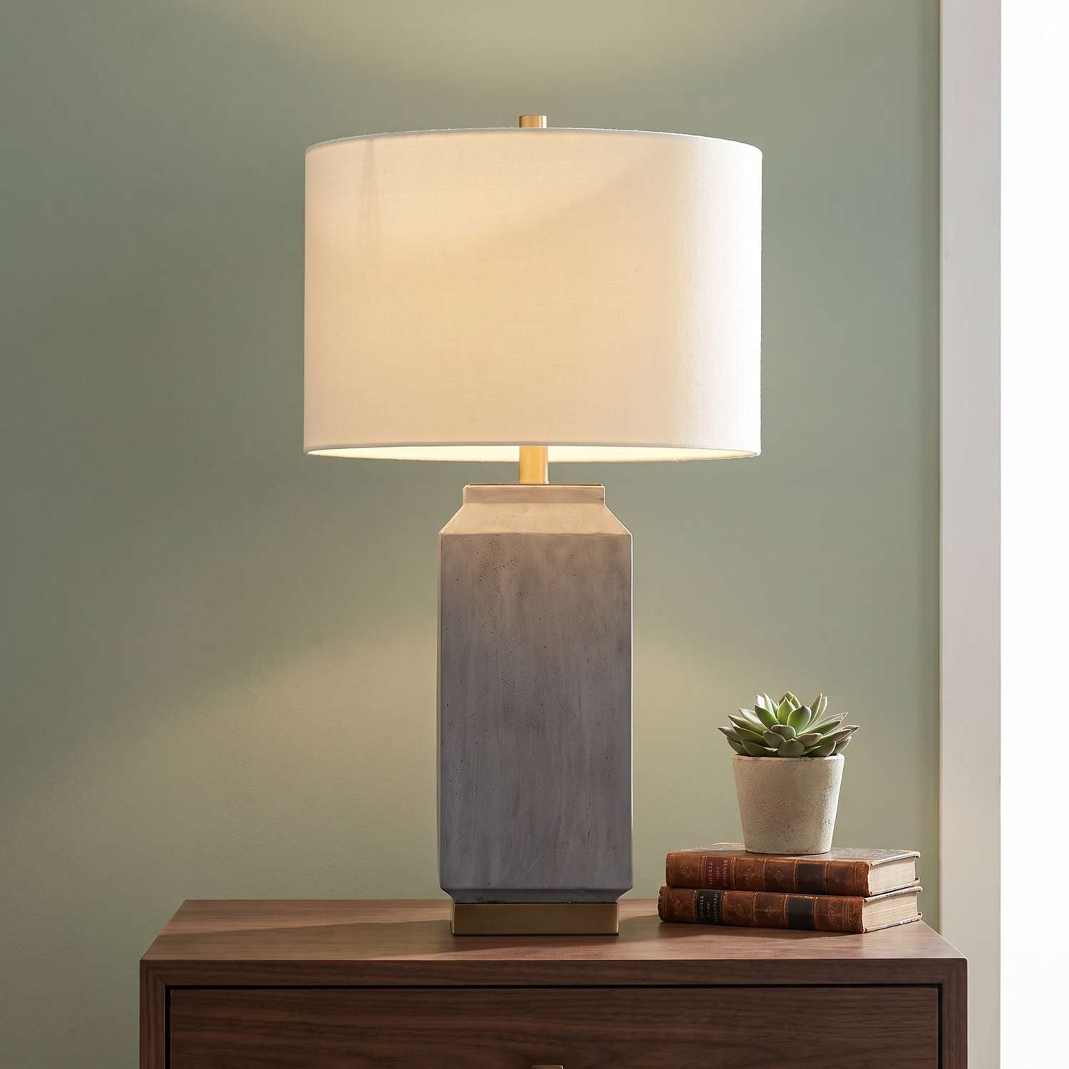 Broad Peak Table Lamp - Main