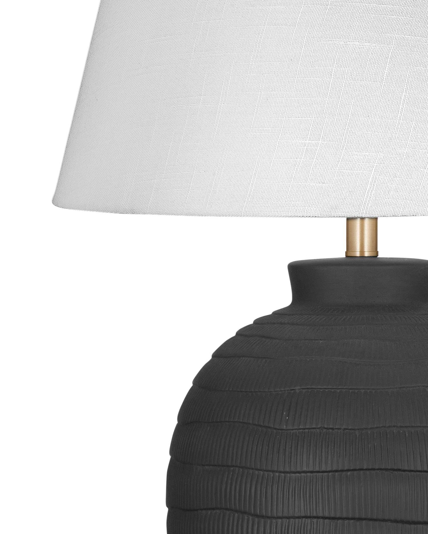 Ventraa Table Lamp - Detail