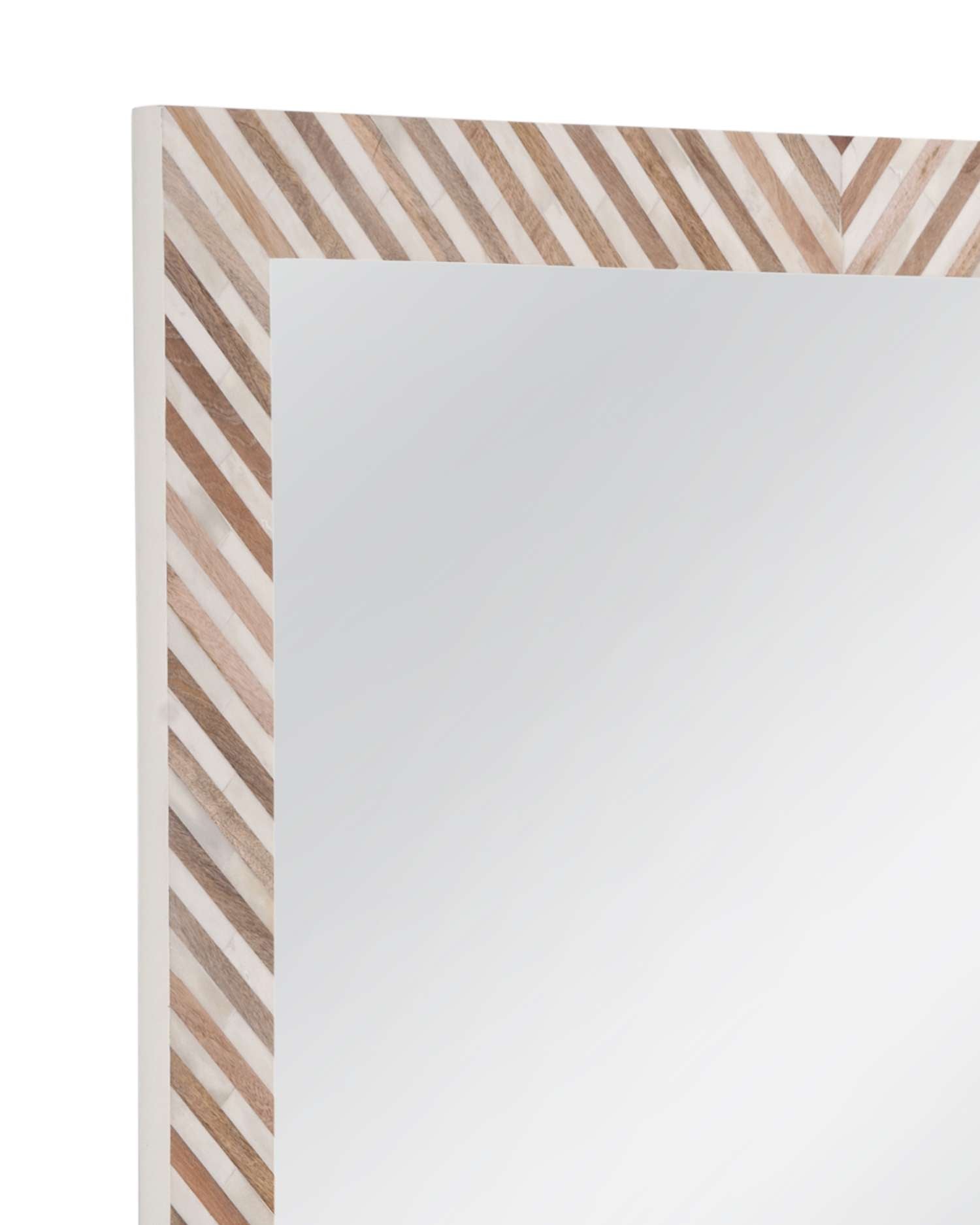 Karl Wall Mirror - Detail