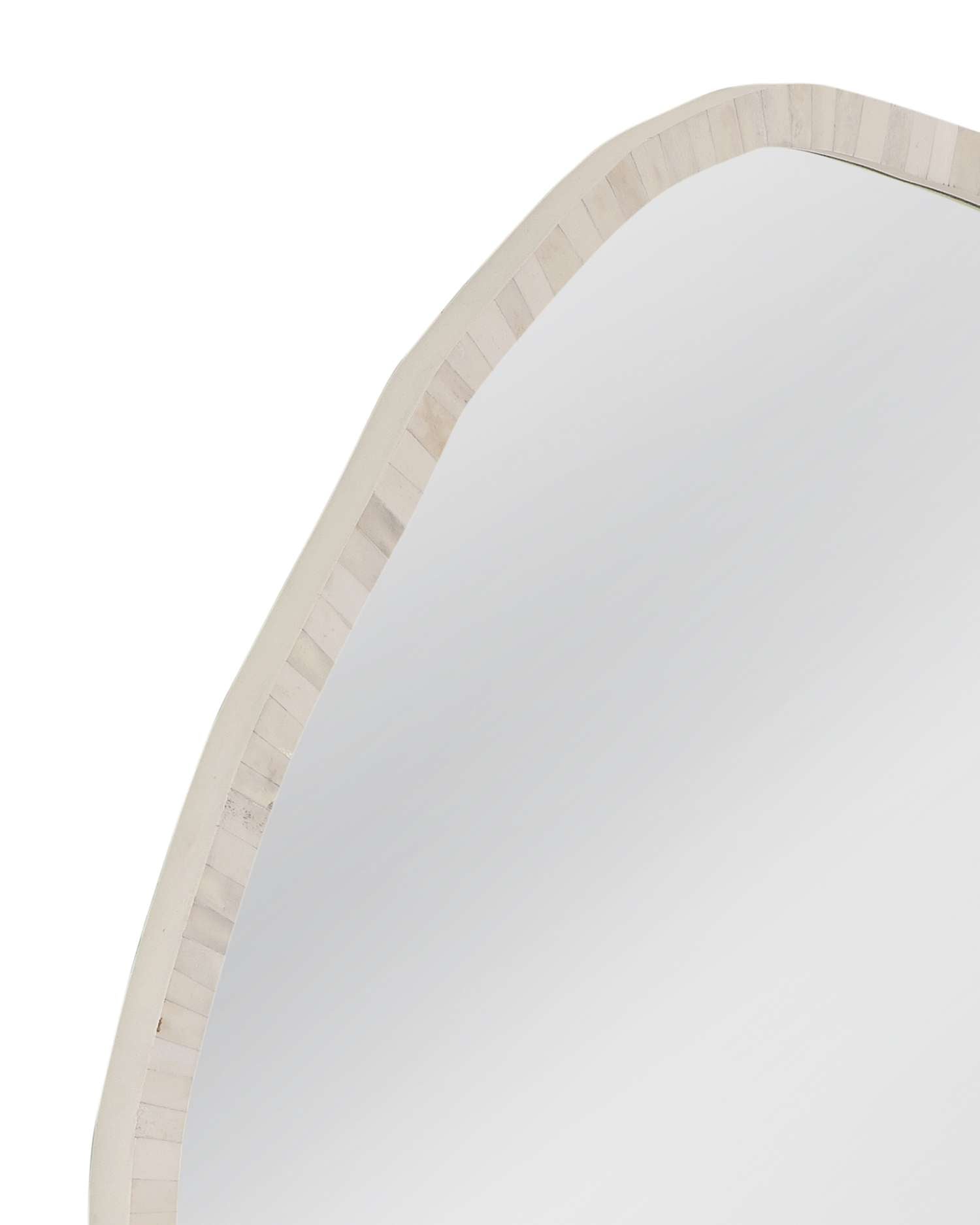 Tylerton Wall Mirror - Detail