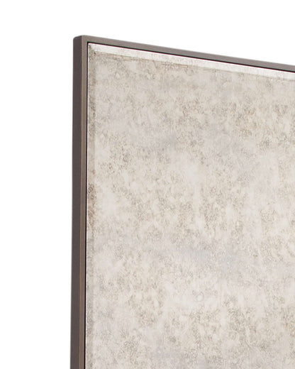 Tarus Wall Mirror - Detail