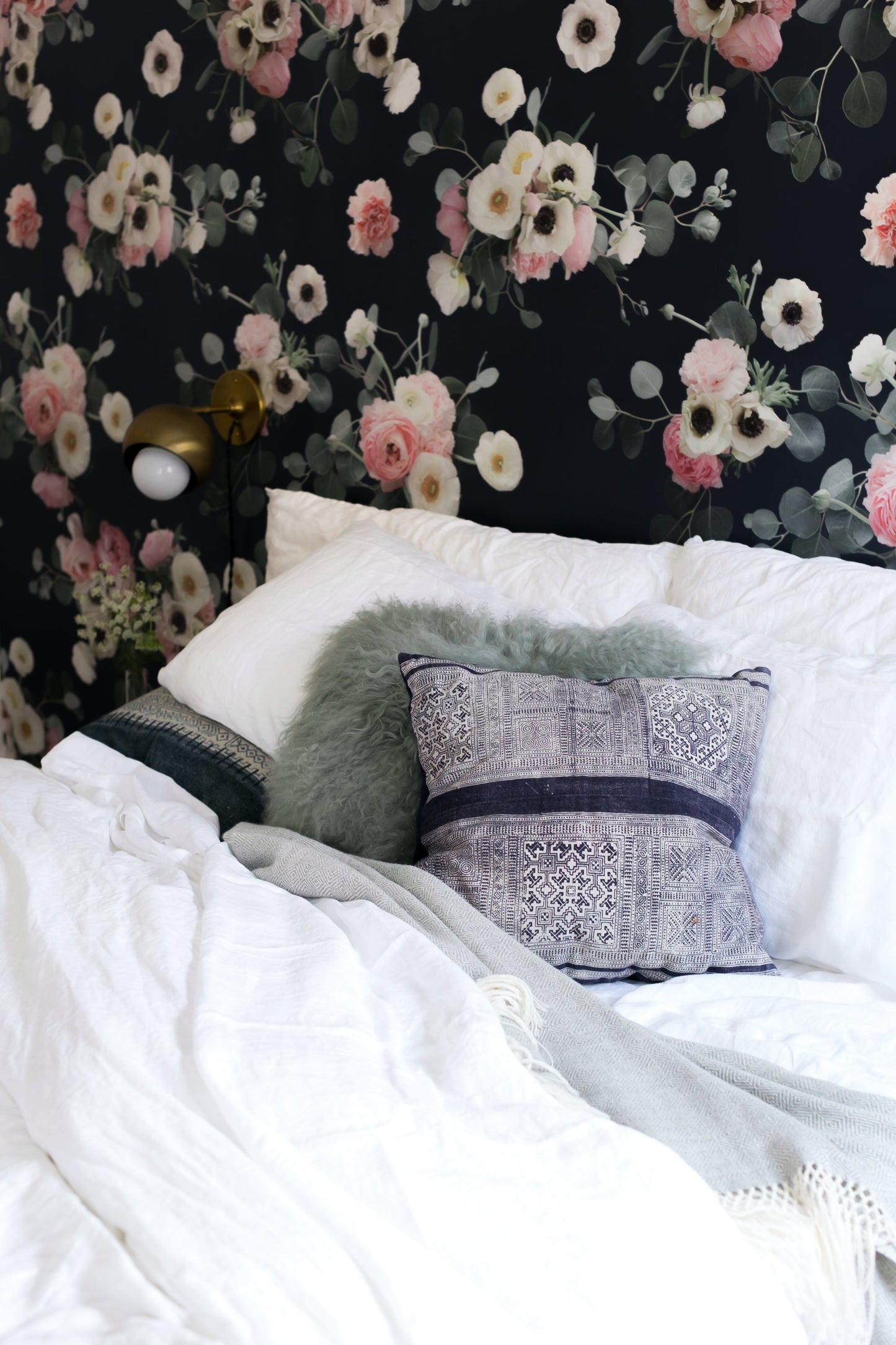 Midnight Floral Wallpaper, navy