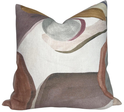 Figura Pillow in Mehndi