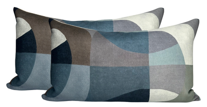 Colonnade Pillow in Blue