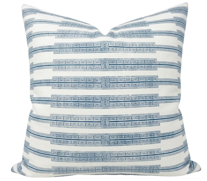 Indro Pillow in Lake on Oyster