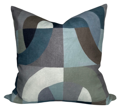 Colonnade Pillow in Indigo