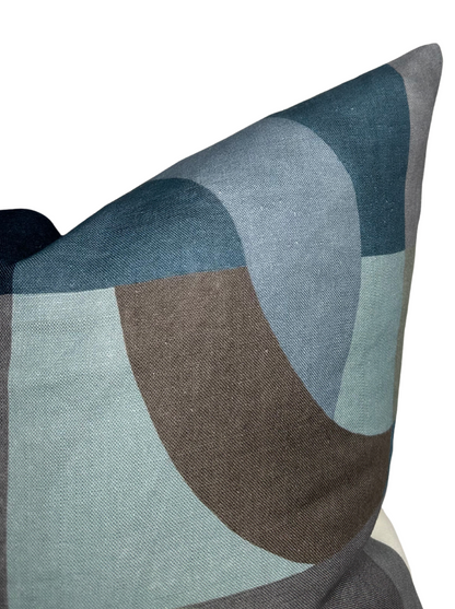 Colonnade Pillow in Indigo