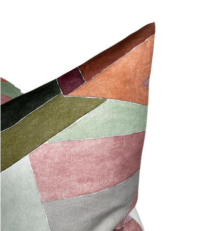 Roulade Pillow in Rose