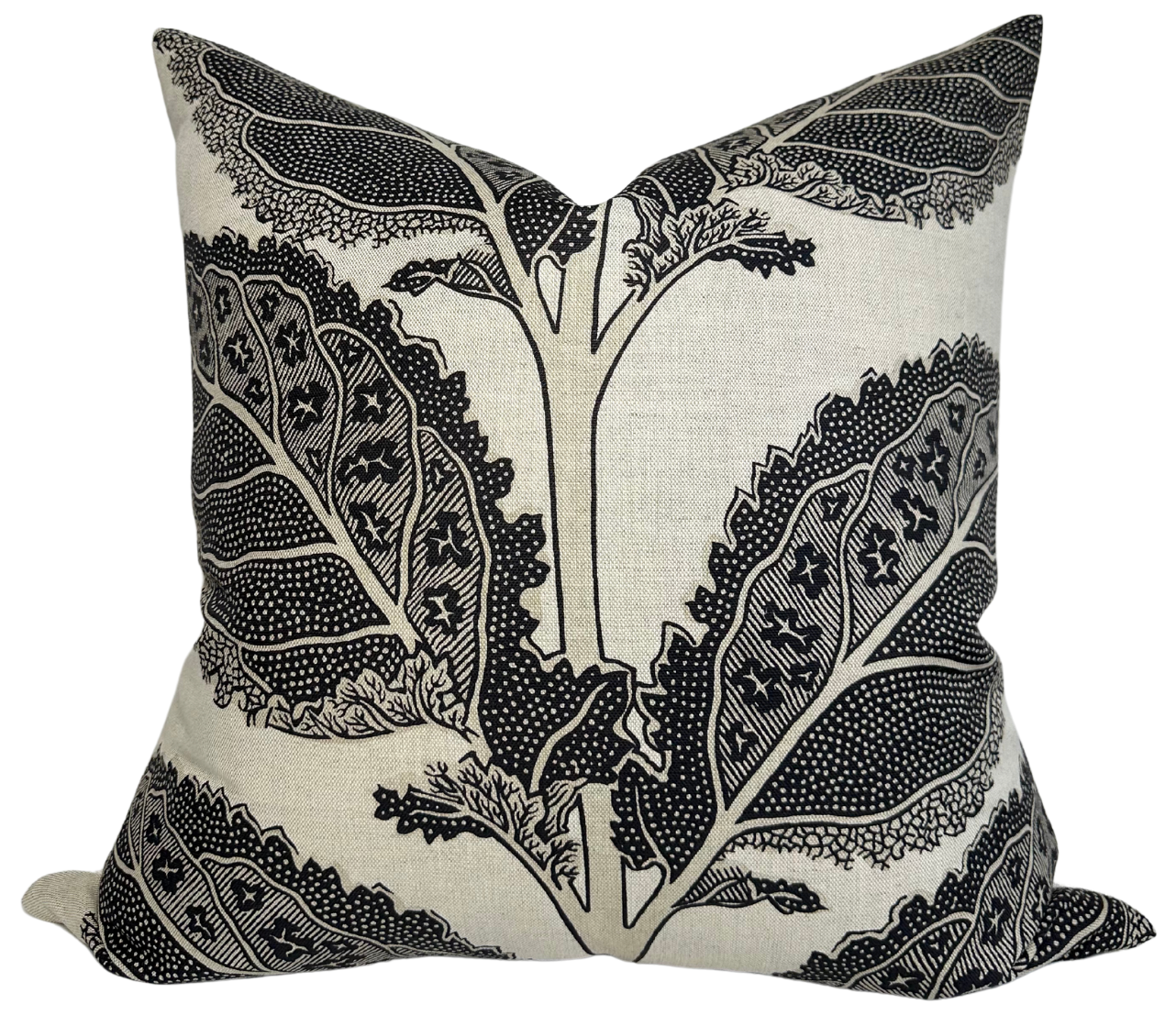 Lacinato Pillow in Basalt Black