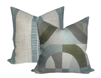 Colonnade Pillow in Jadestone