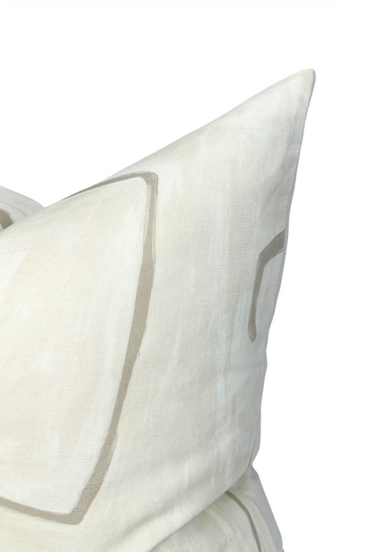Graffito Pillow in Parchment