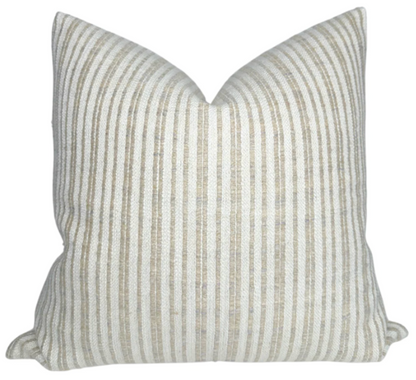 Unravel Pillow in Rose