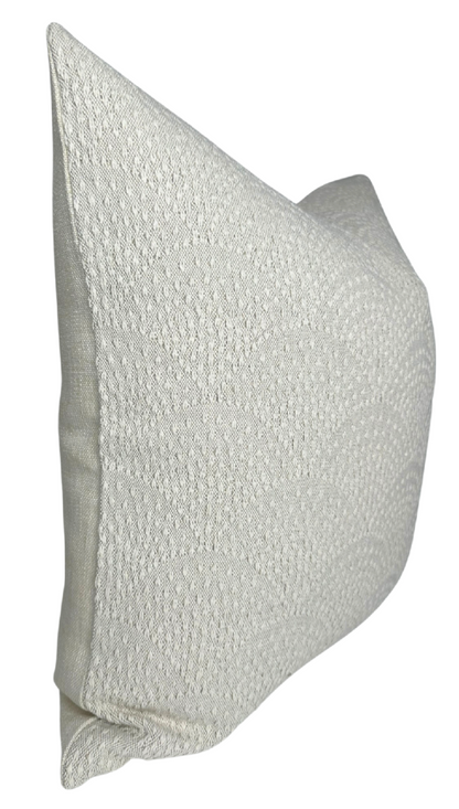 Inverse Scalloped Woven Pillow in Natural