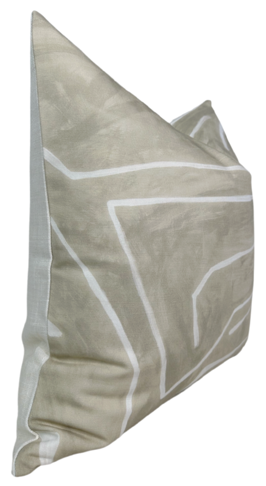 Graffito Pillow in Beige Ivory