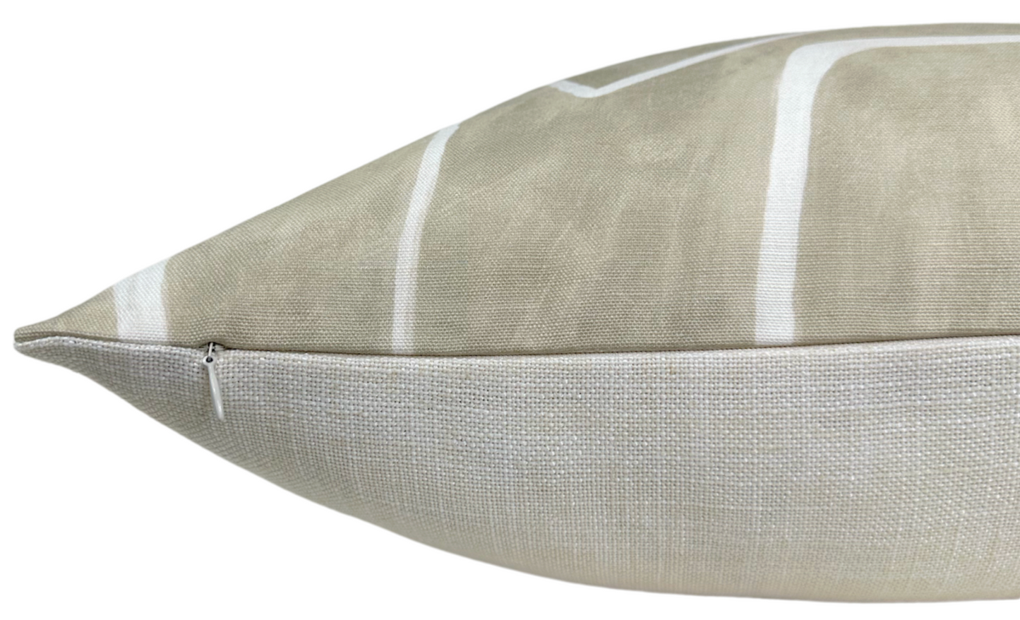Graffito Pillow in Beige Ivory