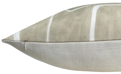 Graffito Pillow in Beige Ivory