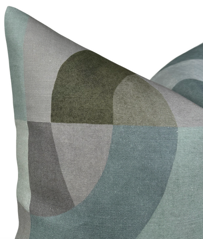 Colonnade Pillow in Jadestone