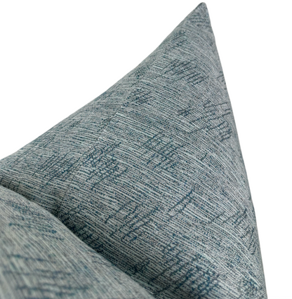 Thatched Performance Pillow in Jade