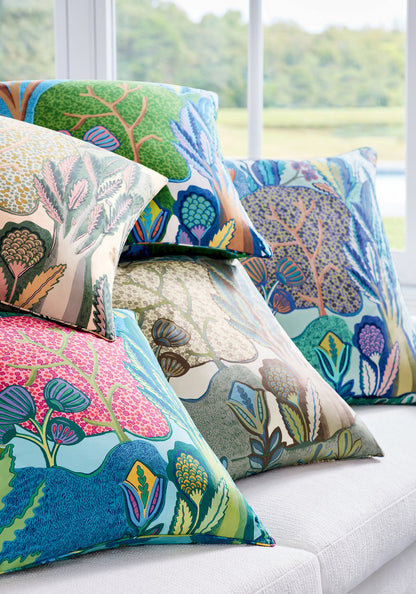 Albero Pillow in Sage and Beige