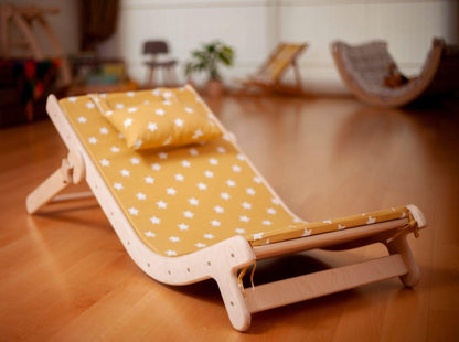 Adjustable Kids Lounge Chair w/ Comfy Pad