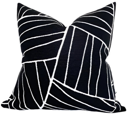 Jordan Woven Pillow in Black