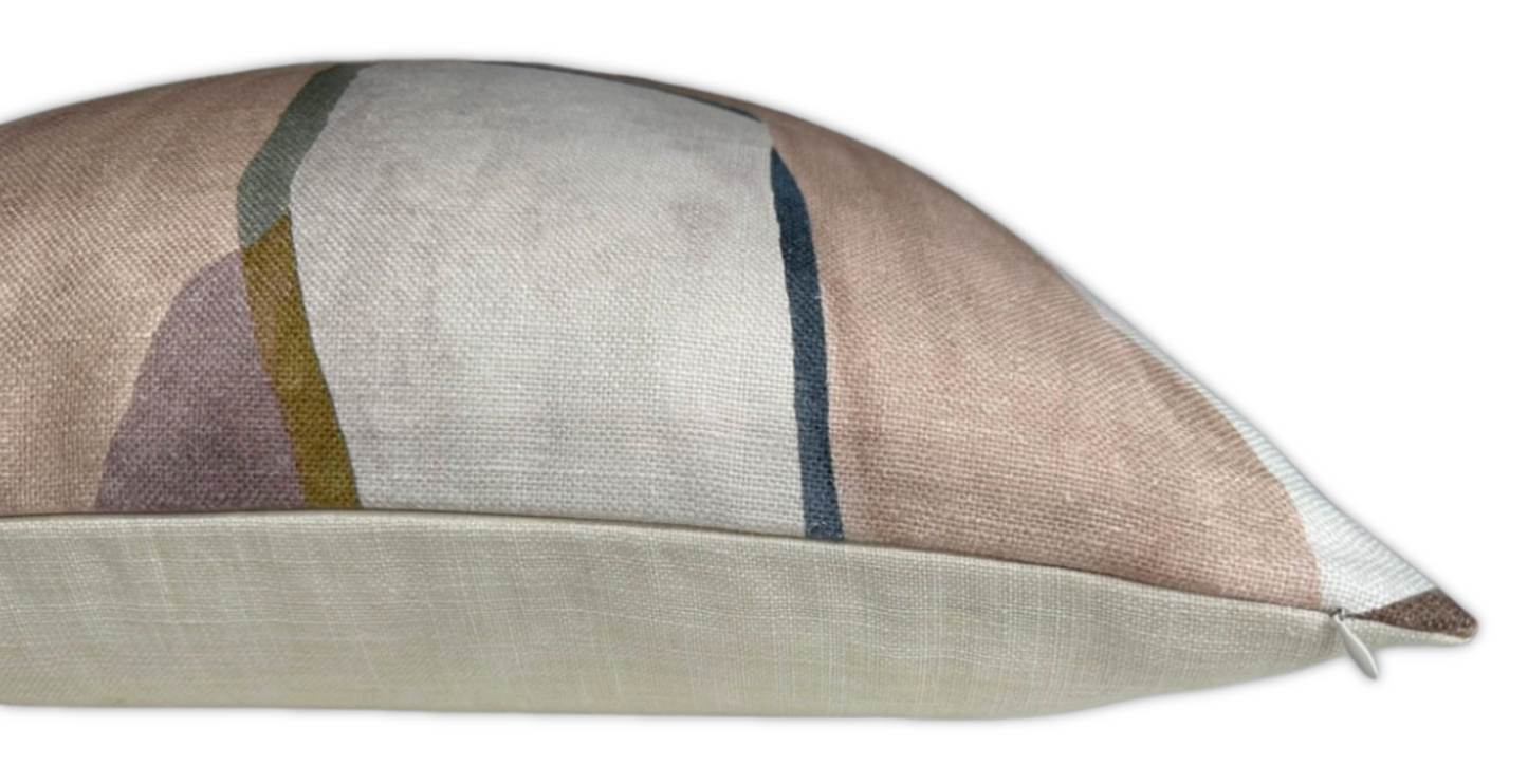 Figura Pillow in Mehndi