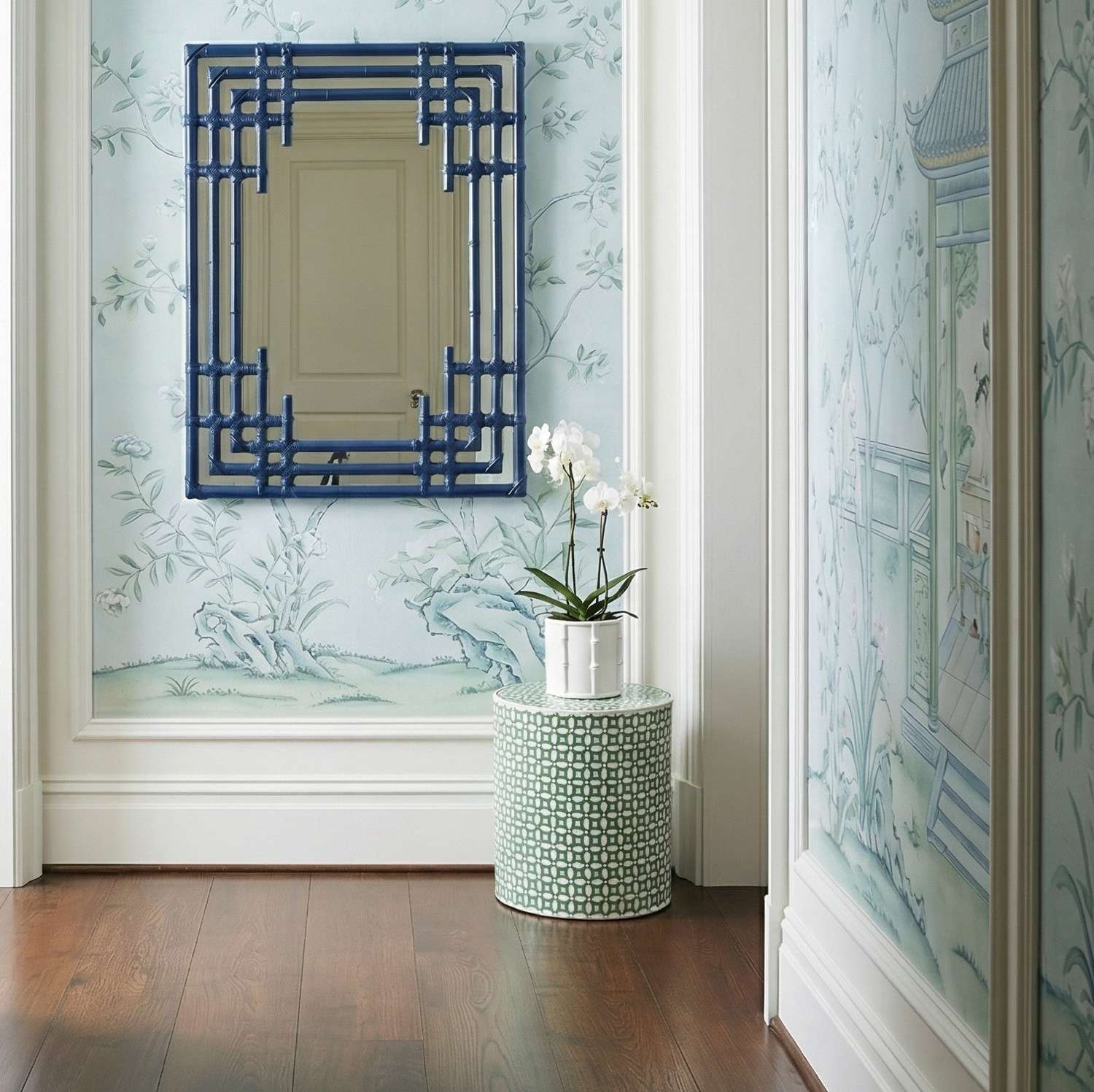 Finch Accent Table - Main