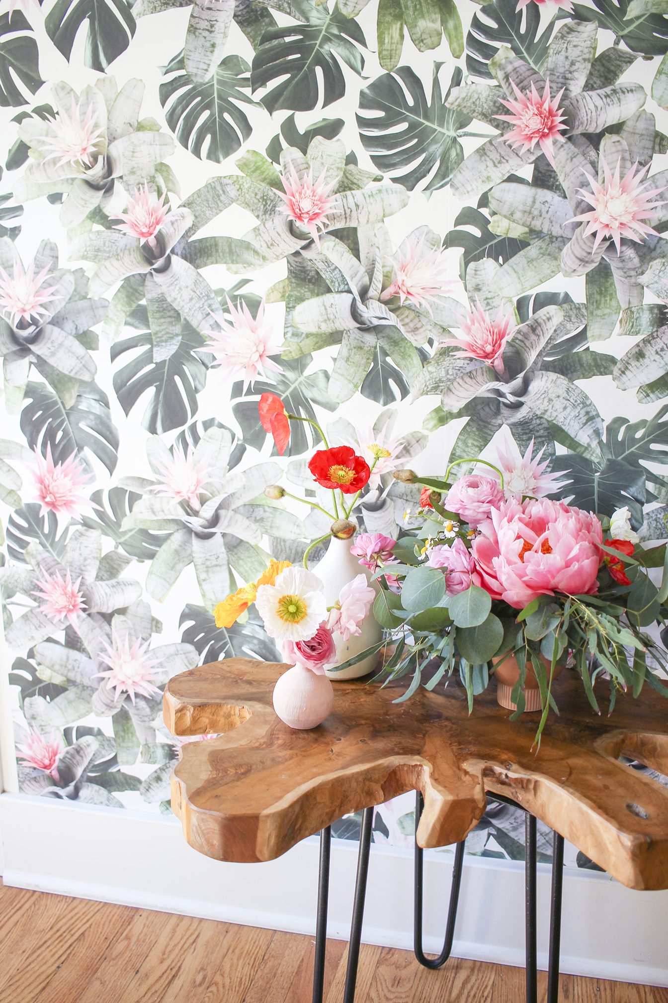 Rad Bromeliad Wallpaper - White
